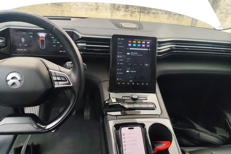 Used Nio ES8 2018 355 km Base Version 7-Seater Edition
