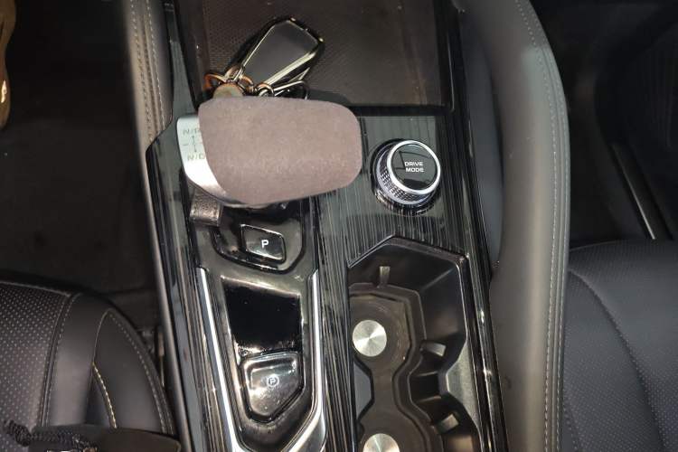 Used Geely Auto Monjaro L 2024 2.0TD DCT EVO Two-Wheel Drive Long-Range Version
