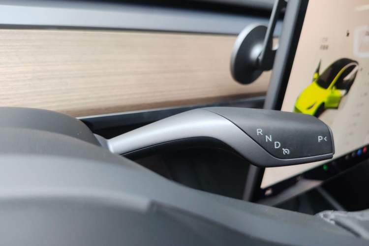 Used Tesla Model Y 2022 Rear-Wheel-Drive Version