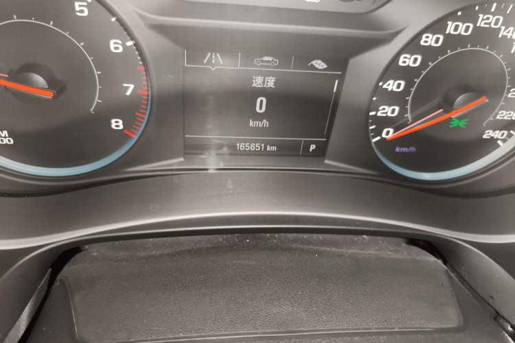 Used Chevrolet Malibu XL 2017 1.5T Automatic Ruichi Edition Odometer Close Up