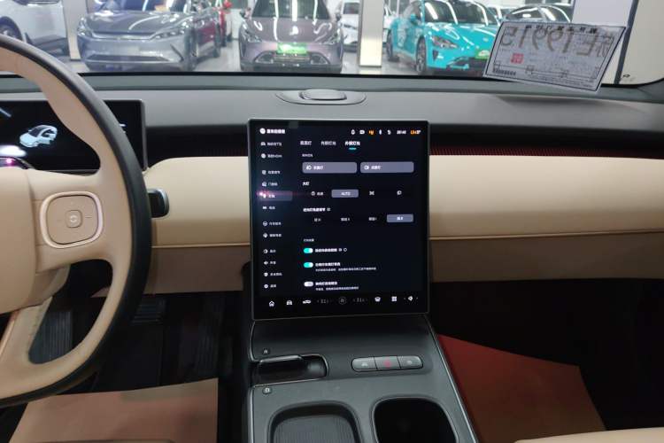 Used Nio ET5 2024 75 kWh Audio And AC Panel