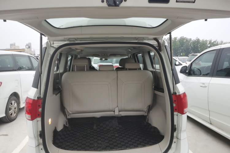 Used SAIC MAXUS G10 2018 PLUS 2.0T Automatic Smart Edition