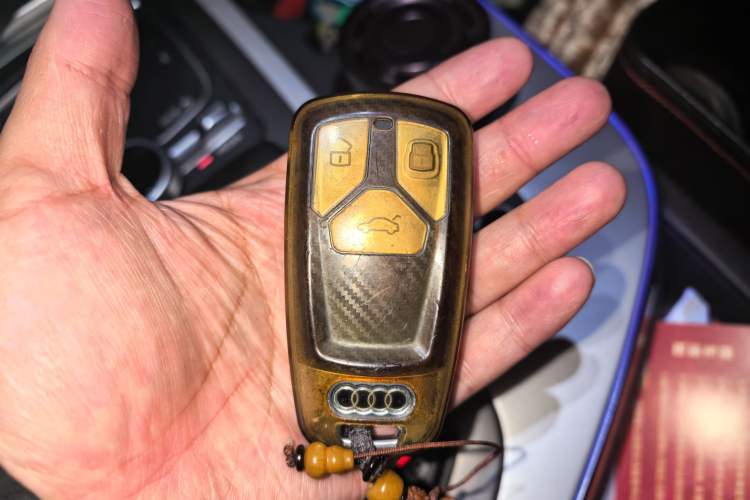 Used Audi Q7 2016 40 TFSI Comfort Model
