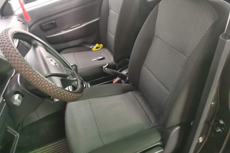 Used Dongfeng Fengon 330 2017 1.5L Manual Utility II DK15 Left Front Seat