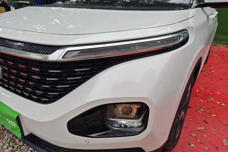 Used Baojun RM-5 2019 1.5T CVT 24-Hour Online Luxury Version 7 Seats Left Front Headlight