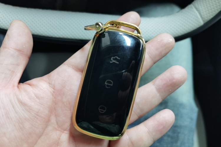 Used Geely Galaxy E8 2024 665 km Range Rear-Drive Starship Long-Range Version