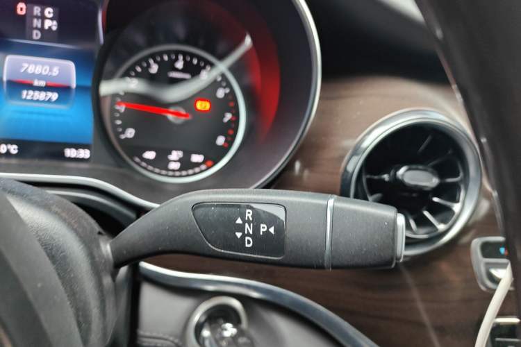 Used Mercedes-Benz V-Class 2021 V 260 Avantgarde Edition