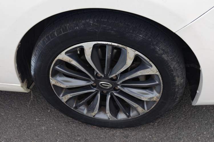 Used GAC Trumpchi GA6 2016 235T DCT Luxury Edition Right Front Wheel Hub