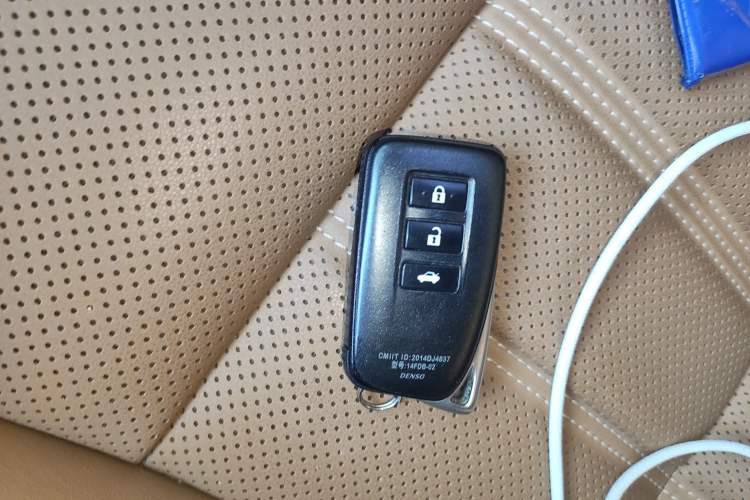 Used Lexus ES 2015 200 Elite Edition
