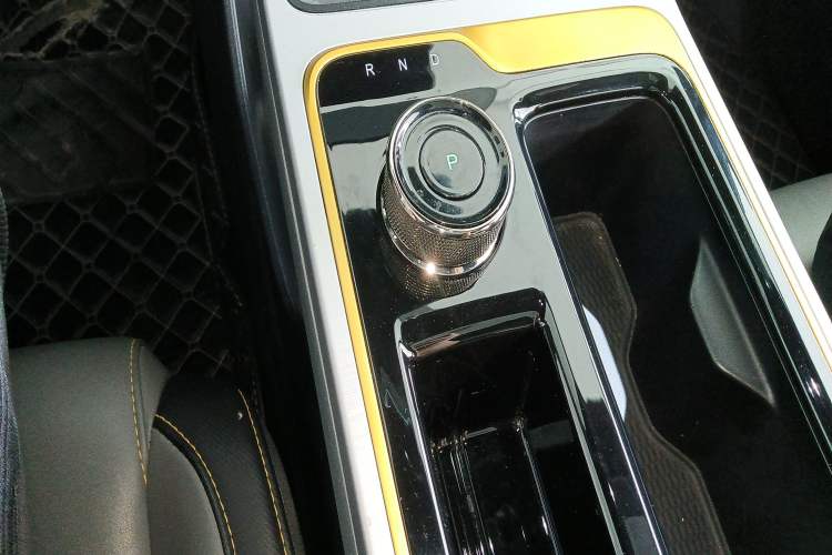 Used AION Y 2021 70 Enjoyment Tech Edition