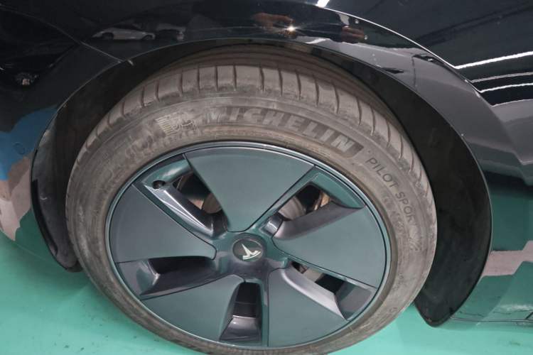 Used Tesla Model 3 2022 Rear-Wheel-Drive Version