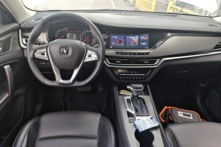 Used CHANGAN CS35PLUS 2019 1.4T DCT Chuanlian Blue Whale Edition