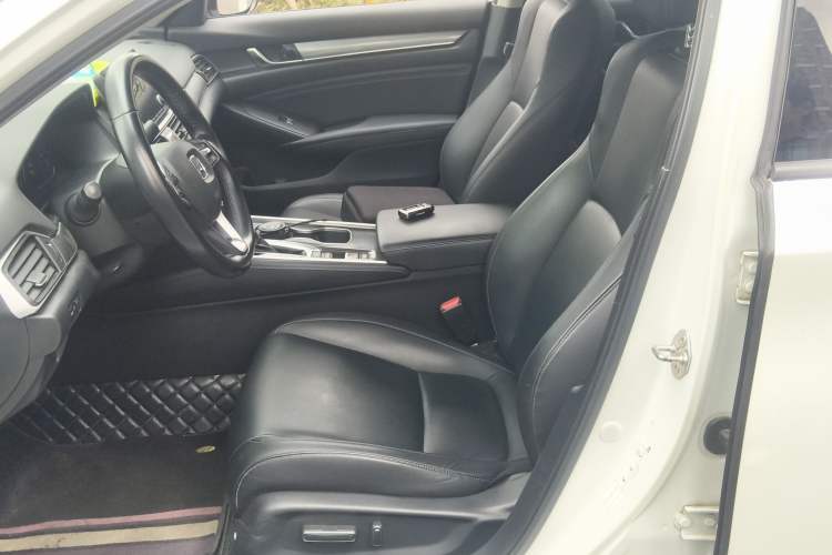 Used Honda Accord 2018 260TURBO Elite Edition China V Left Front Seat