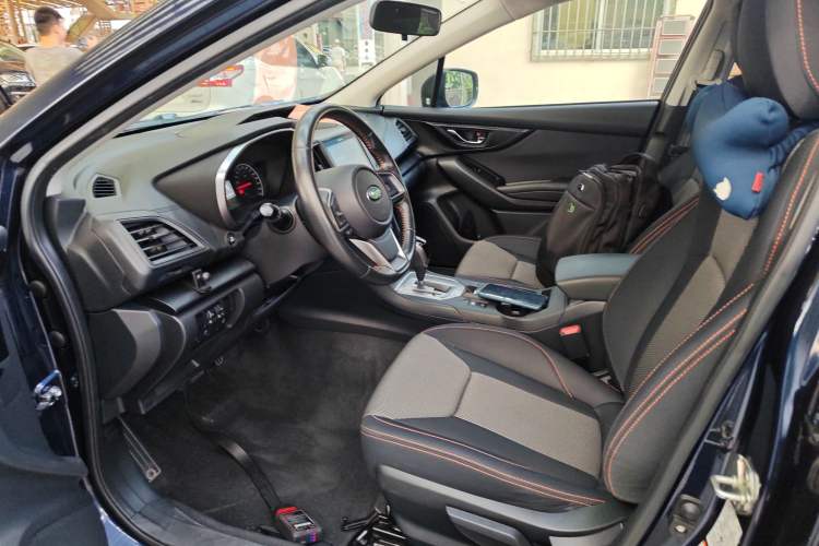 Used Subaru XV 2018 2.0i All-Wheel-Drive Elite Edition Left Front Seat