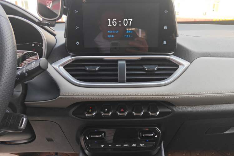 Used Baojun 510 2017 1.5L Automatic Fashion Model