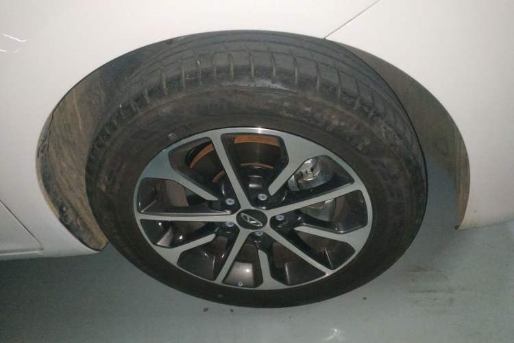 Used Chery Arrizo 5 2024 Edition People's Benefit Version 1.5L Manual Fashion Model