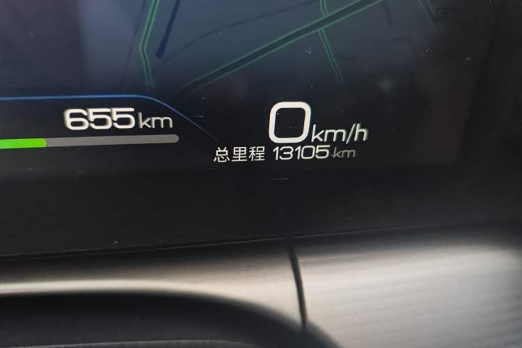 Used BYD Song L DM-i 2024 75km Leading Edition
