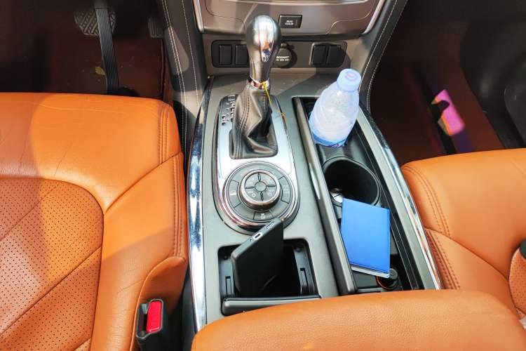 Used Nissan Patrol 2017 4.0L SE U.S.-Spec Version
