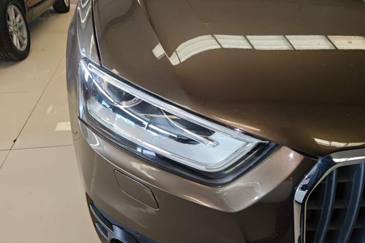 Used Audi Q3 2015 35 TFSI Comfort Model