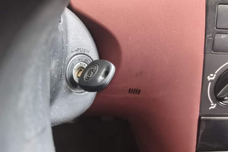 Used BYD F3 2012 Energy-Saving Model 1.5L Manual Comfort Version
