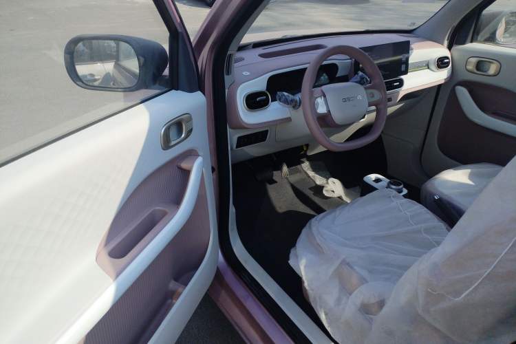 Used Geely Galaxy Panda 2025 210 km – Yuanqi Bear