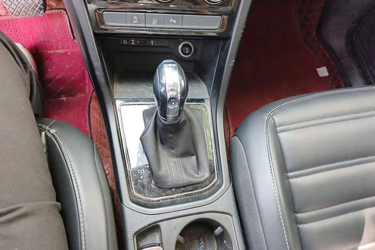 Used Volkswagen Touran 2018 Volkswagen Touran L 280TSI DSG Comfort Edition 7 Seats China V Emission Standard