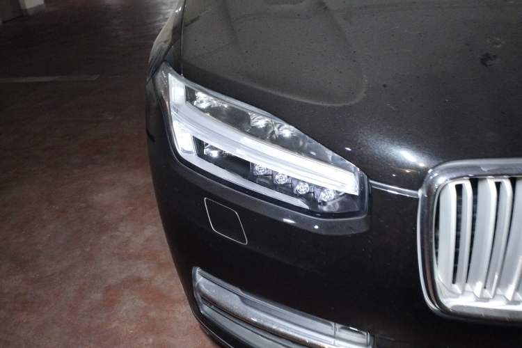 Used Volvo XC90 
