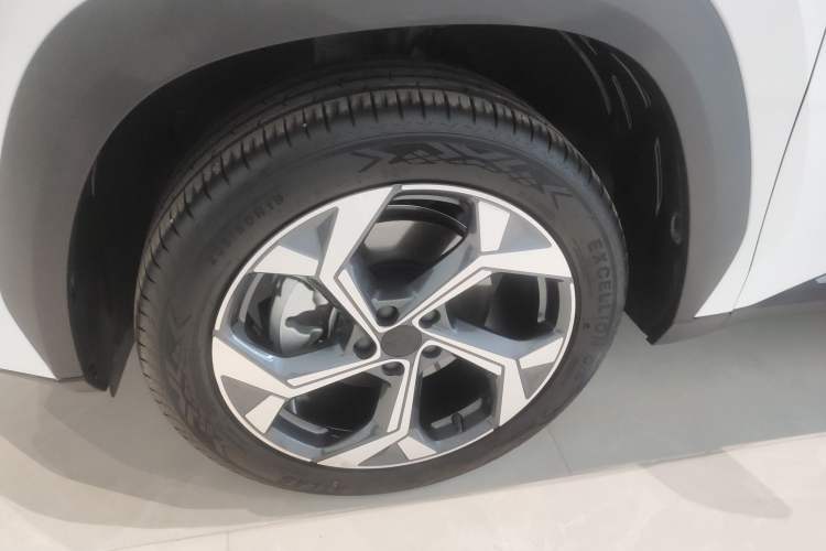 Used Geely Auto FX11 2023 1.5TD DCT Prestige Edition
