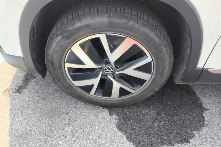 Used Volkswagen Tayron 2023 300TSI Two-Wheel-Drive Luxury Plus Advanced Edition