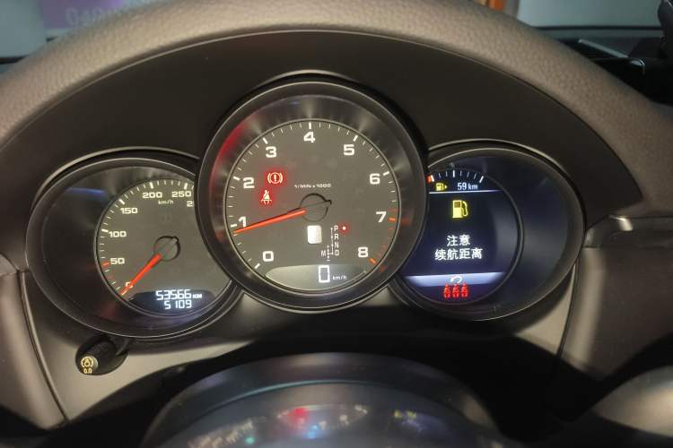 Used Porsche Macan 2018 Macan 2.0T Instrument Cluster