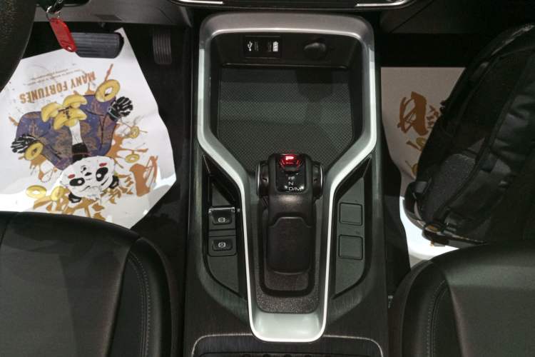 Used Great Wall King Kong Poer 2024 2.0T Automatic 8AT Diesel Two-Wheel-Drive Elite Flatbed