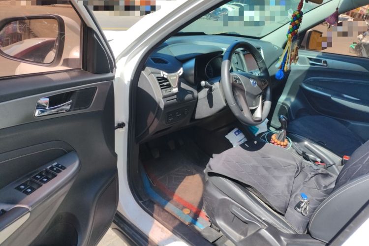 Used CHANGAN CS35 2017 1.6L Manual Luxury Model
