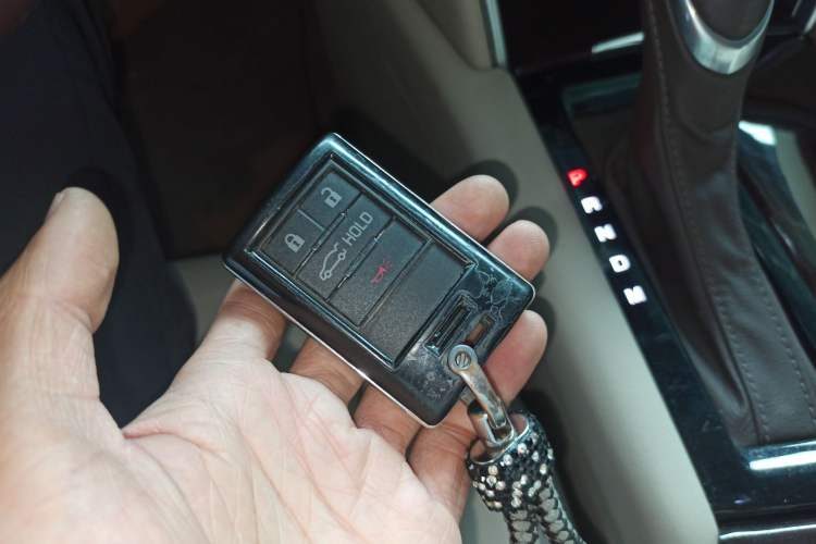 Used Cadillac XTS 2014 28T Comfort Version
