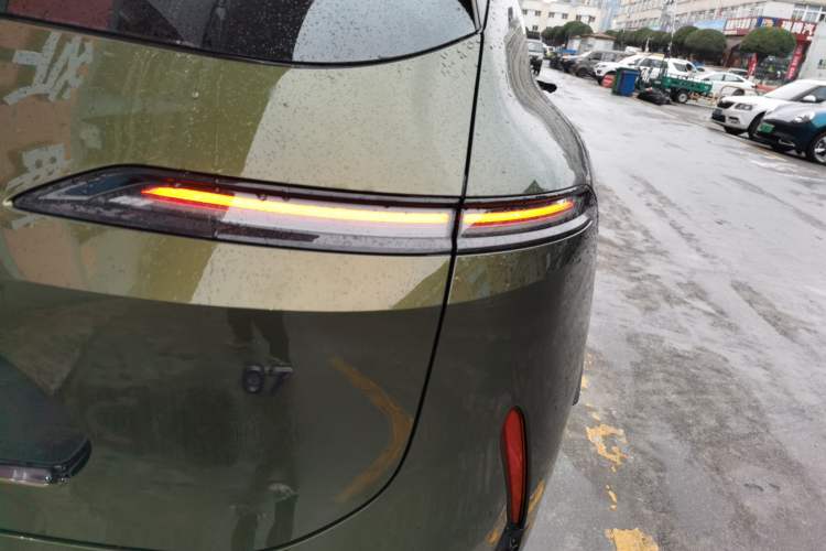 Used Avatr 07 2024 Ultra Range-Extended Four-Wheel Drive
