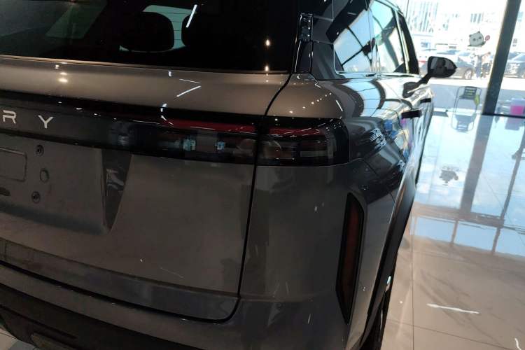 Used Chery Tiggo 7 2025 High-Energy Edition 1.6T Yu+ Four-Wheel-Drive Version
