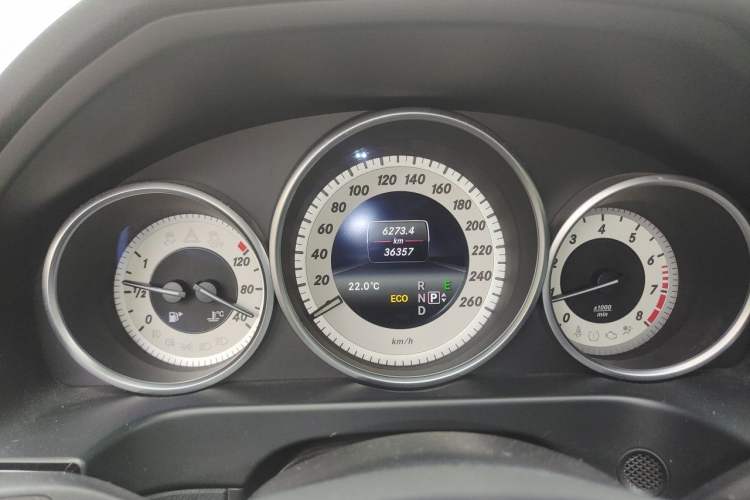 Used Mercedes-Benz E-Class 2015 Facelift E 200 L Sport Edition
