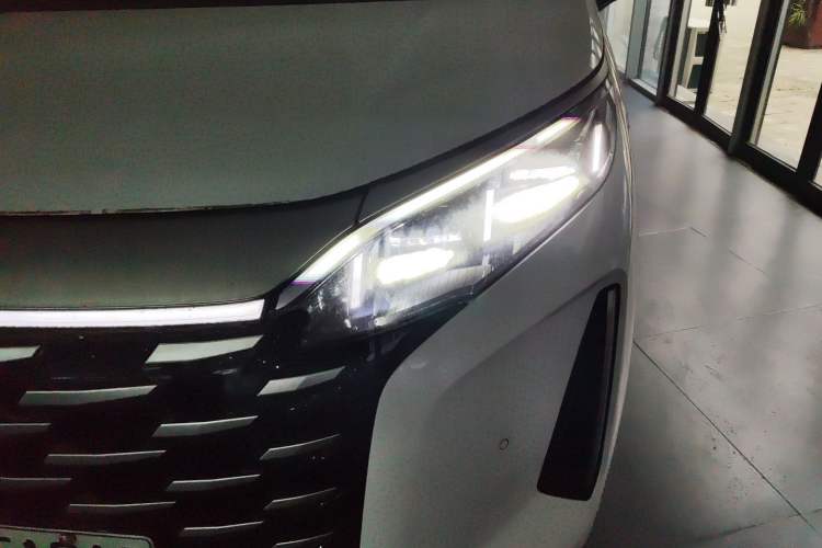 Used BYD Xia 2025 DM-i 1.5T 180km Beyond Edition