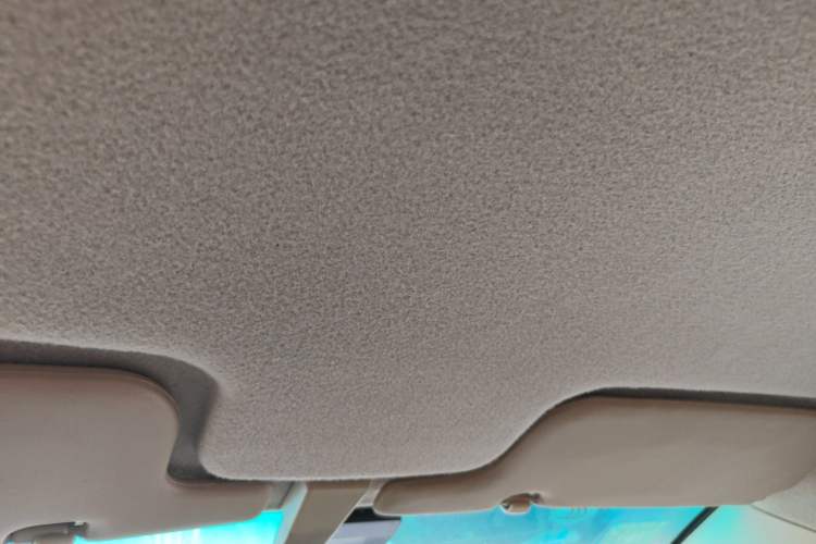 Used BYD L3 2012 1.5L Manual Comfort Edition Headliner