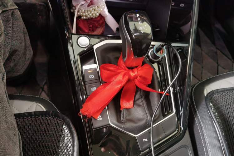 Used Volkswagen Tayron 2023 280TSI Two-Wheel-Drive Luxury Plus Advanced Version Gear Lever