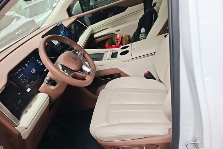 Used BYD Xia 2025 DM-i 1.5T 180km Beyond Edition