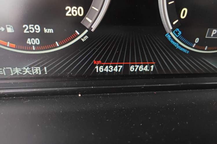 Used BMW 5 Series GT 2014 528i Leading Model
