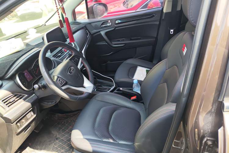 Used JAC Refine S3 2017 1.6L CVT Luxury Smart Model
