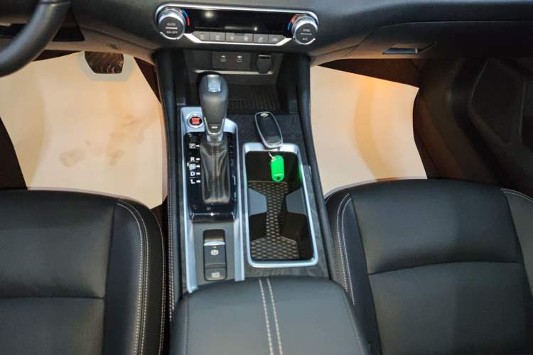 Used Nissan Teana 2022 2.0L XL-TLS Enjoyment Edition Gear Lever