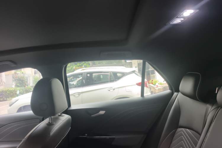 Used Volkswagen ID.3 2024 Outstanding Edition Headliner