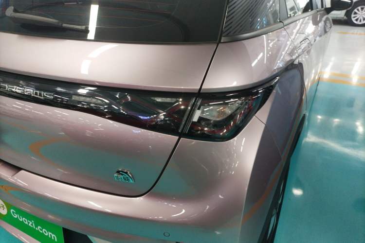 Used BYD Dolphin 2023 420 km Free Version
