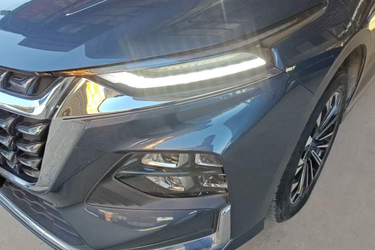 Used Wuling Victory 2023 2.0L DHT Deluxe Edition
