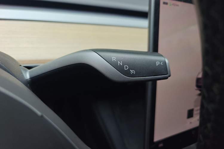 Used Tesla Model 3 2022 Rear-Wheel-Drive Version
