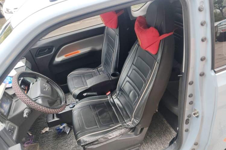 Used Wuling Hongguang MINIEV 2020 Enjoy Edition Lithium-Ion Battery Left Front Seat