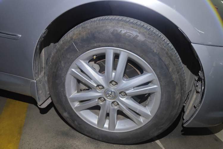 Used Toyota Reiz 2008 2.5S Special Commemorative Edition Right Front Wheel Hub