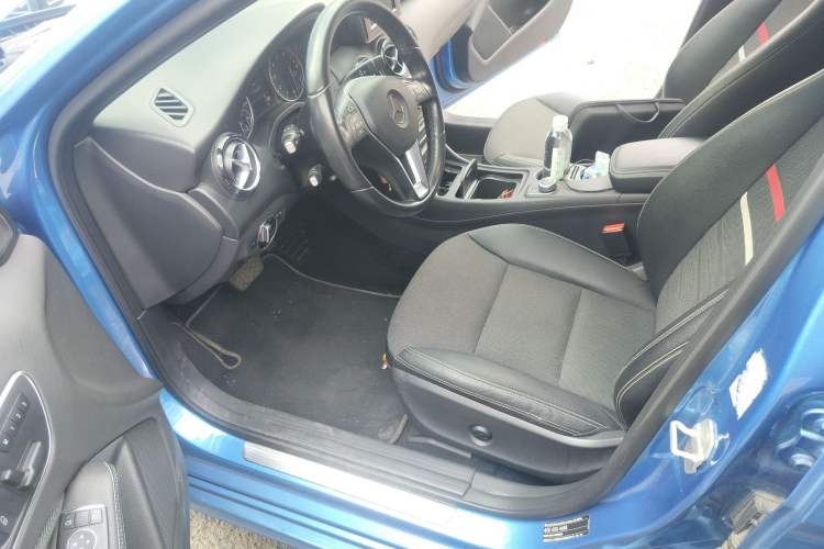Used Mercedes-Benz A-Class 2013 A 180 Fashion Model Left Front Seat